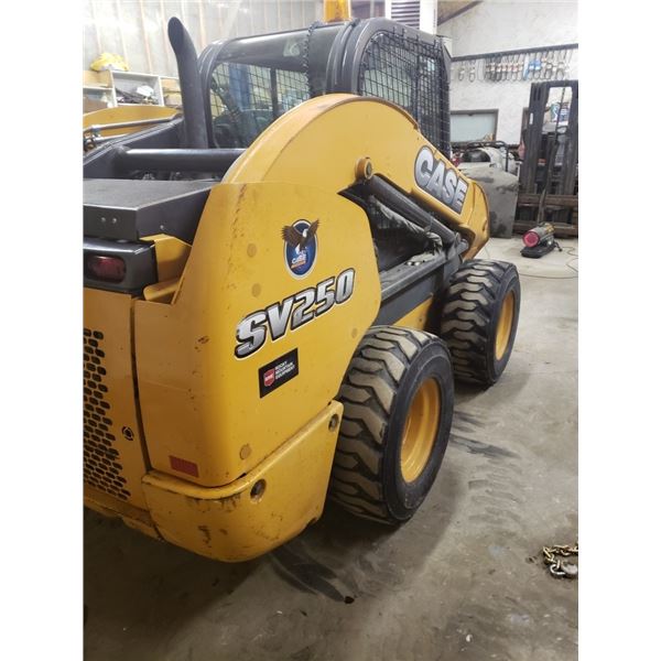 2013 CASE SV250 SKIDSTEER