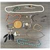 Image 1 : Collection of Costume Jewelry