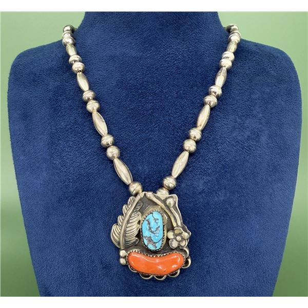 Navajo Sterling Turquoise Bench Bead Necklace