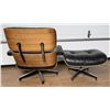 Image 3 : Eames Era Herman Miller Lounge Chair and Ottoman