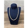 Image 1 : Natural Baroque Pearl Necklace 14k Gold Clasp