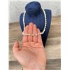 Image 3 : Natural Baroque Pearl Necklace 14k Gold Clasp