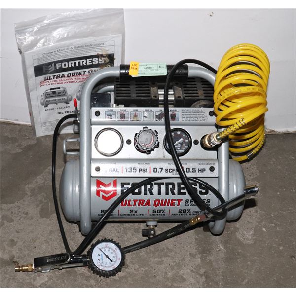 FORTRESS 1 GAL. 135PSI  AIR COMPRESSOR