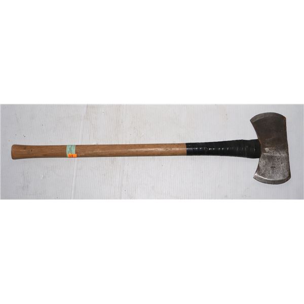 MADE IN SWEDEN 3-1/2LB AXE