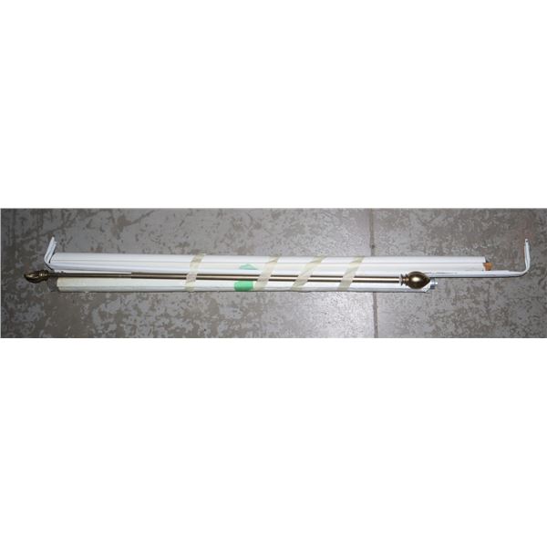 WINDOW COVERINGS WITH RODS