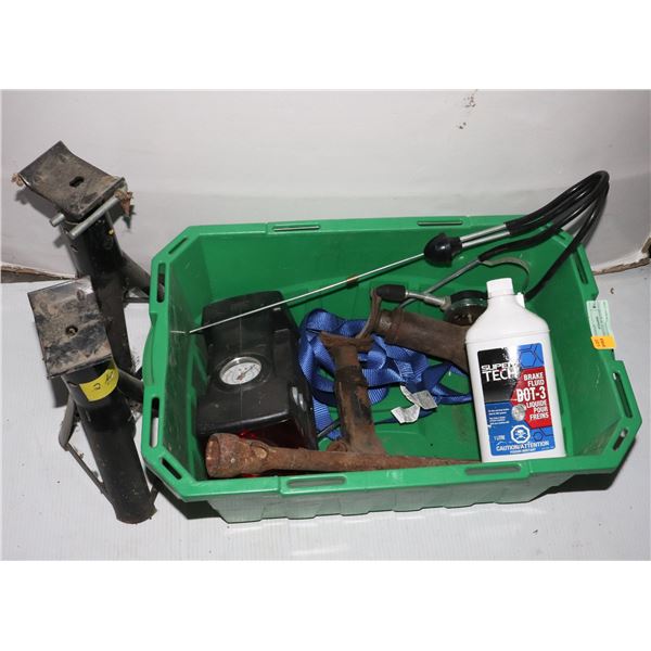 GREEN BIN FULL OF AUTOMOTIVE ITEMS INCLUDING
