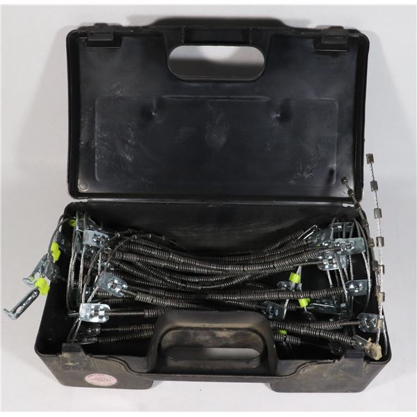 CABLE CHAINS BY SCC  WITH CASE