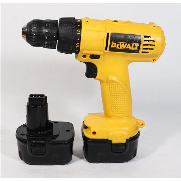 DEWALT  CORDLESS DRILL WITH EXTRA BATTERY