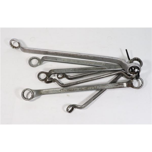 LOT OF WRENCHES