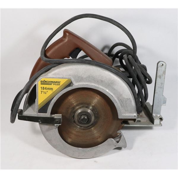 BENCHMARK PLUS CIRCULAR SAW CORDED