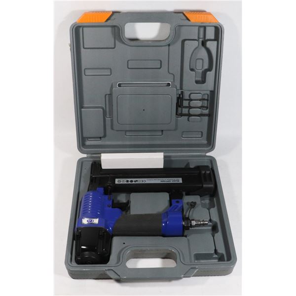 NEW CONDITION NAIL GUN
