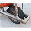 Image 2 : HEAVY DUTY LARGE WHEELBARROW