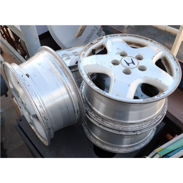 SET OF 4 HONDA RIMS 15"