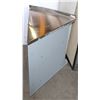 Image 3 : STAINLESS STEEL CORNER SHELF/ TABLE