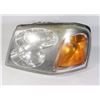 Image 1 : HEADLIGHT FOR 2006 ENVOY