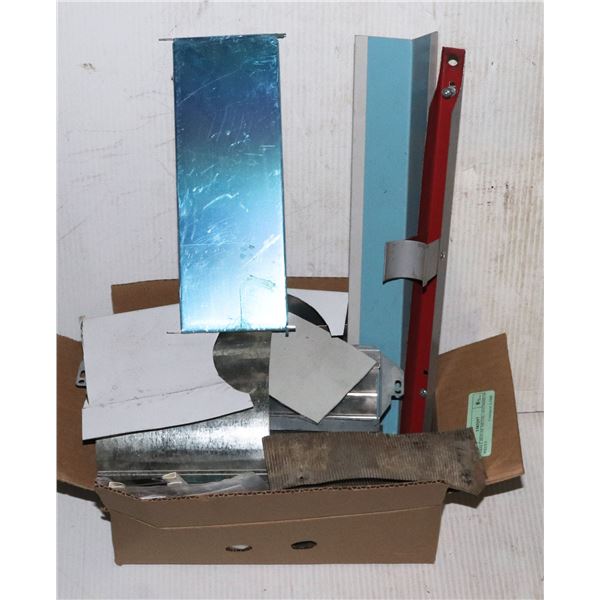 SMALL BOX OF METAL/ ALUMINIUM PIECES