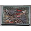 Image 1 : FLAT OF ASSORTED HAND TOOLS, LOTS OF