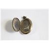 Image 1 : ESTATE VERY OLD LOCKET WITH HAIR/YARN
