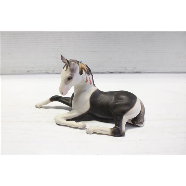 VINTAGE CYBIS PINTO COLT PORCELAIN FIGURE 8"