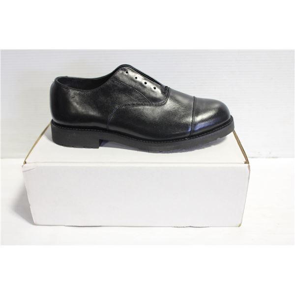 BRAND NEW MENS SHOES SIZE 10
