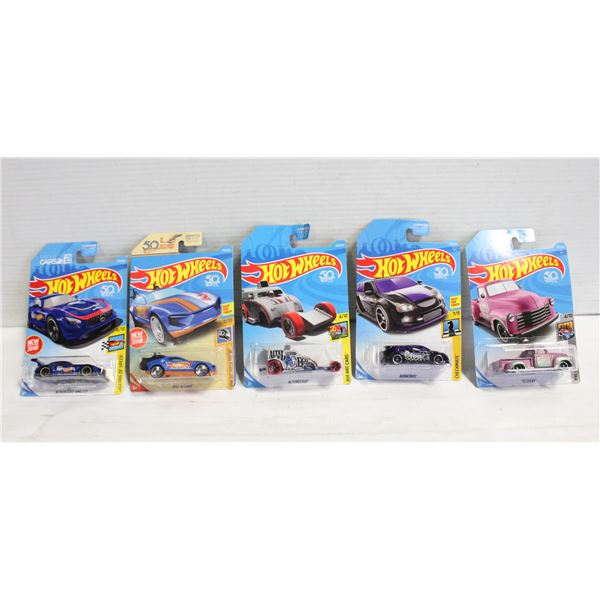 5 PACKAGED HOTWHEELS VEHICLES