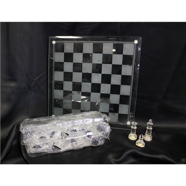 UNIQUE GLASS CHESS SET WITH ALL PIECES