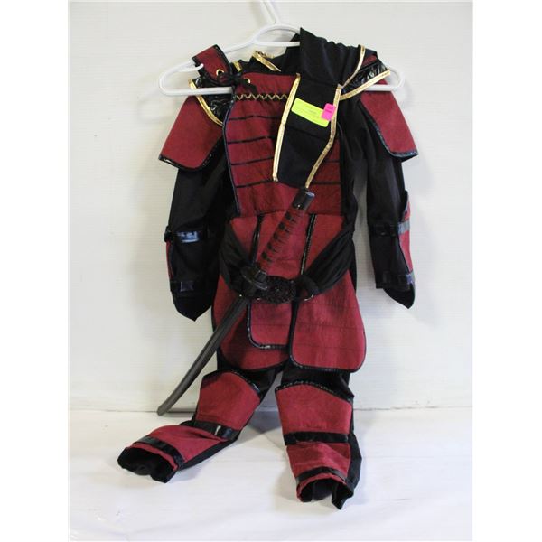 KIDS RED NINJA COSTUME AGES  8-10 WITH SWORD