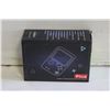 Image 1 : NEW 800-IN-1 RETRO GAME PORTABLE CONSOLE W/CASE