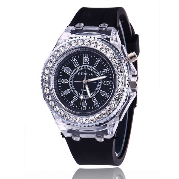 NEW GENEVA FASHIONABLE LUXURY WATCH W/COLORED LED