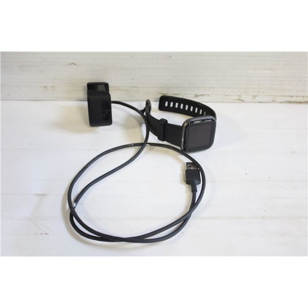 FITBIT WATCH WITH CHARGER