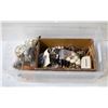 Image 1 : LARGE BOX FULL VINTAGE JEWELRY AND NECKLACES