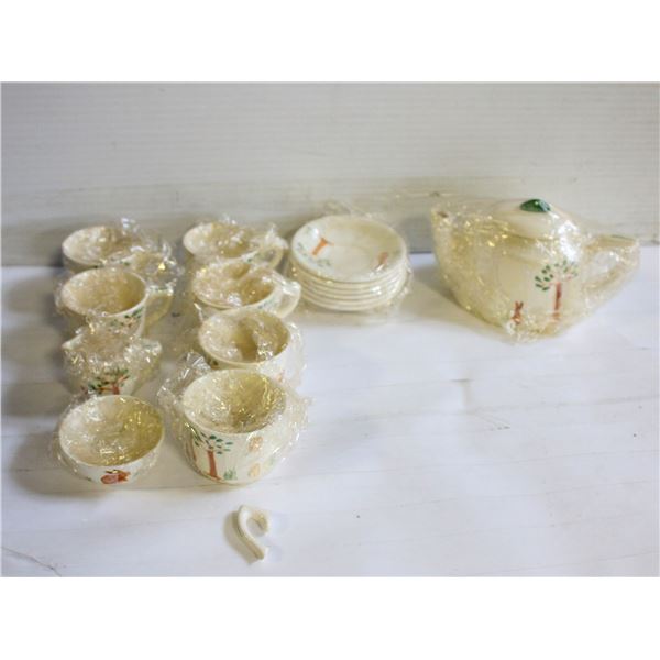 16 PC ANTIQUE TEA SET (NOT PERFECT) - ESTATE