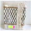 Image 1 : BOHO WOODEN TABLE RUNNER WHITE WITH BLACK
