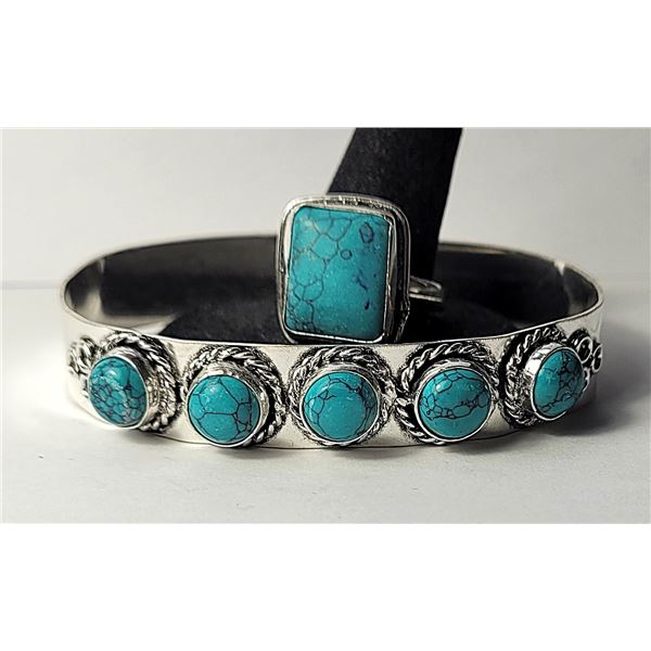 24)  SET OF EMERALD CUT SIZE 10.5 TURQUOISE RING