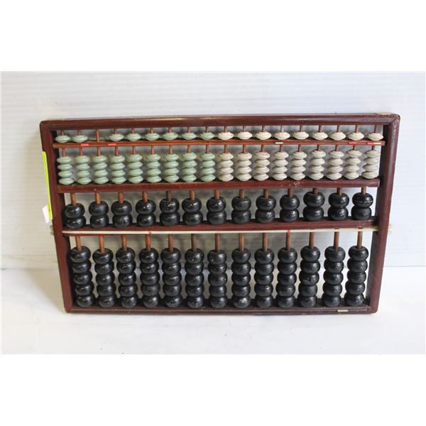 122. VINTAGE JAPANESE ABACUS OLD CALCULATOR