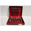 Image 1 : SILVERWARE SET