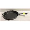 Image 1 : NEW PRE-SEASON 10" CAST IRON SKILLET / FRYING PAN