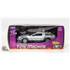 Image 1 : BACK TO THE FUTURE DELOREAN TIME MACHINE 1/24