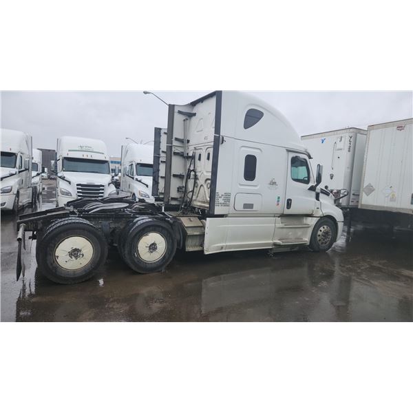 BAILIFF SEIZED:2020 FREIGHTLINER CASCADIA