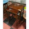 Image 1 : ANTIQUE MAHOGANY NESTING TABLES