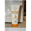 Image 1 : CASE WITH 75 100ML ALOE VERA HAND CREAM
