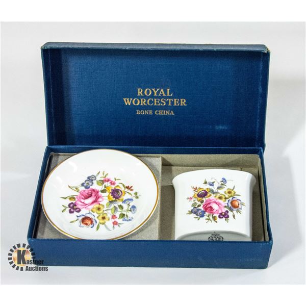 VINTAGE ROYAL WORCESTER SOAP