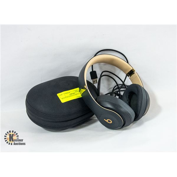 BEATS HEADPHONES WITH CASE