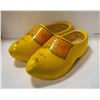 Image 1 : GENUINE DUTCH WOODEN SHOES TRADITIONAL