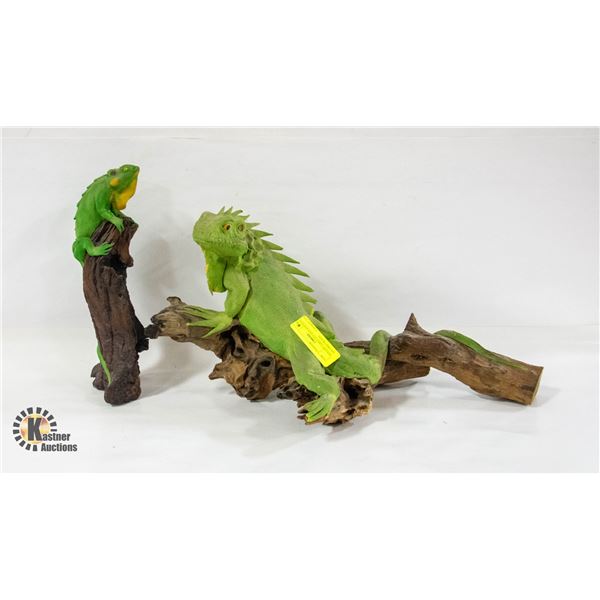 ESTATE LARGE IGUANA STATUES ON DRIFTWOOD