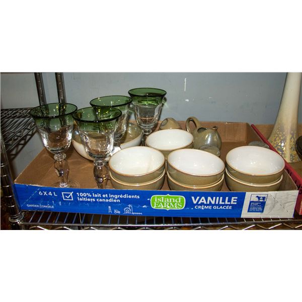 GREEN CERAMIC/GLASS DINNERWARE SET 8 WINE