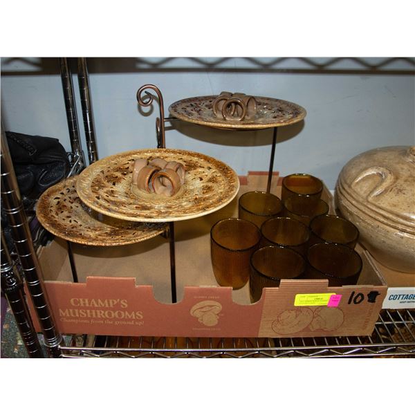 3 TIERED SERVE STAND CERAMIC CUT OUT LACE