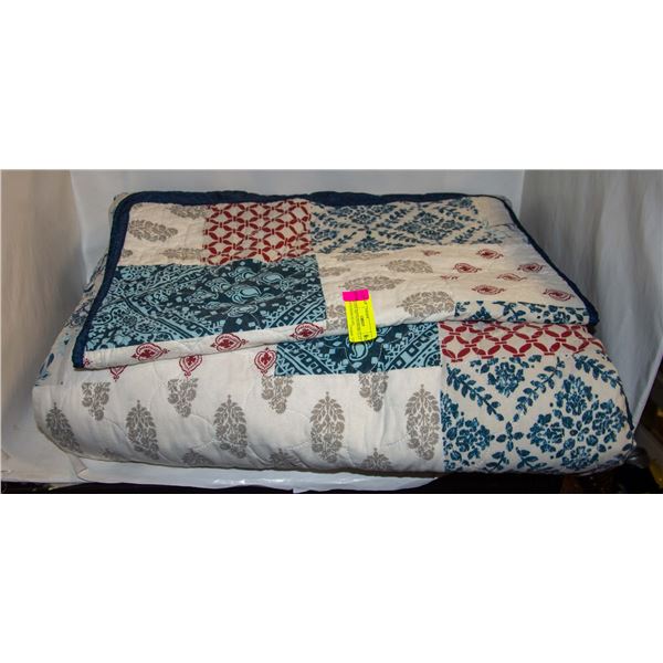 QUEEN SIZE PATCHWORK QUILT WITH SHAM-ESTATE