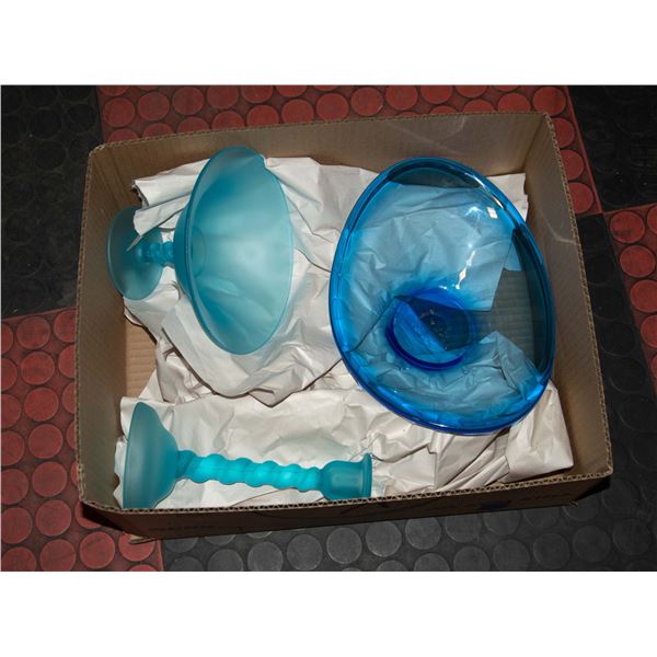 DECORATIVE BLUE GLASS- LOT OF 3