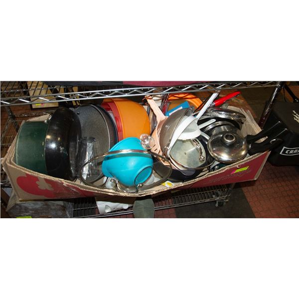 ESTATE BOX KITCHEN DISHES